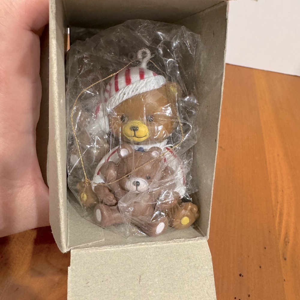 Vintage 80’s bear Christmas ornaments - Picture 5 of 7